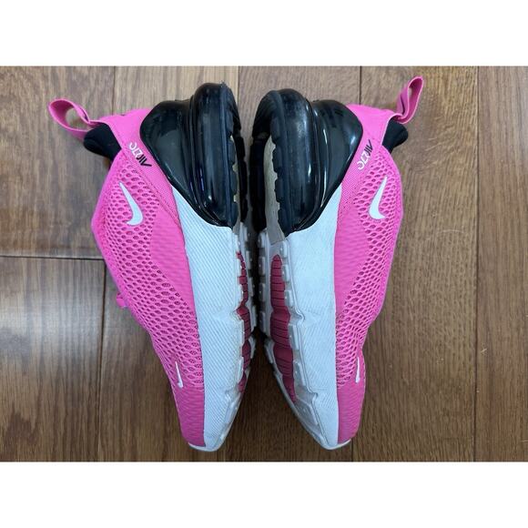 Nike Kids Sneakers in Pink and Black - Picture 8 of 10